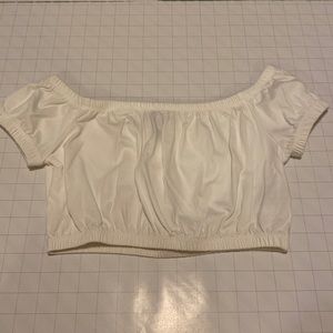 White, puffy cropped, off the shoulder top (can also be worn on shoulder)